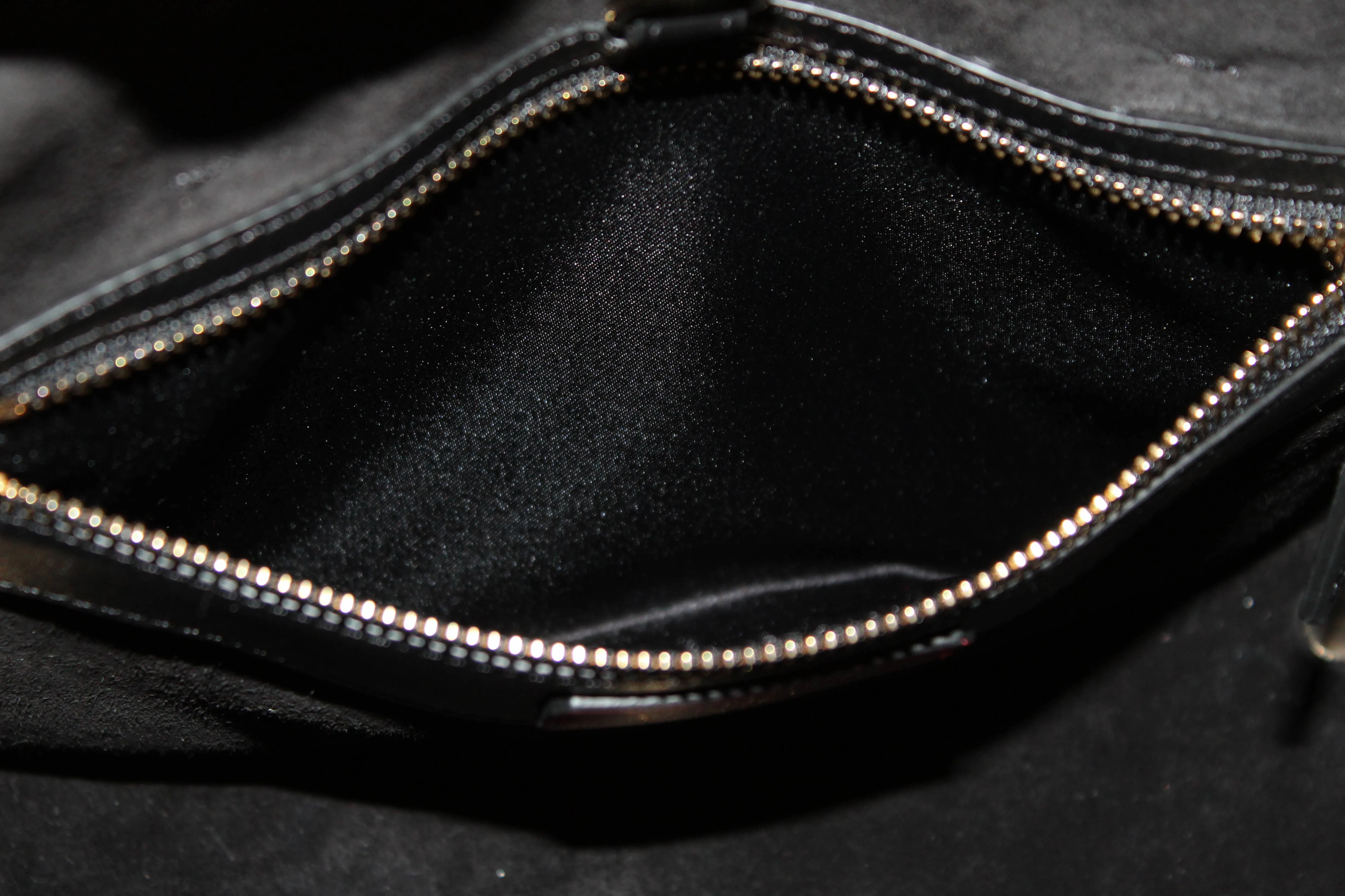 Authentic Valentino Garavani Demilune Chain-Trimmed Leather Small Double Handle Bag