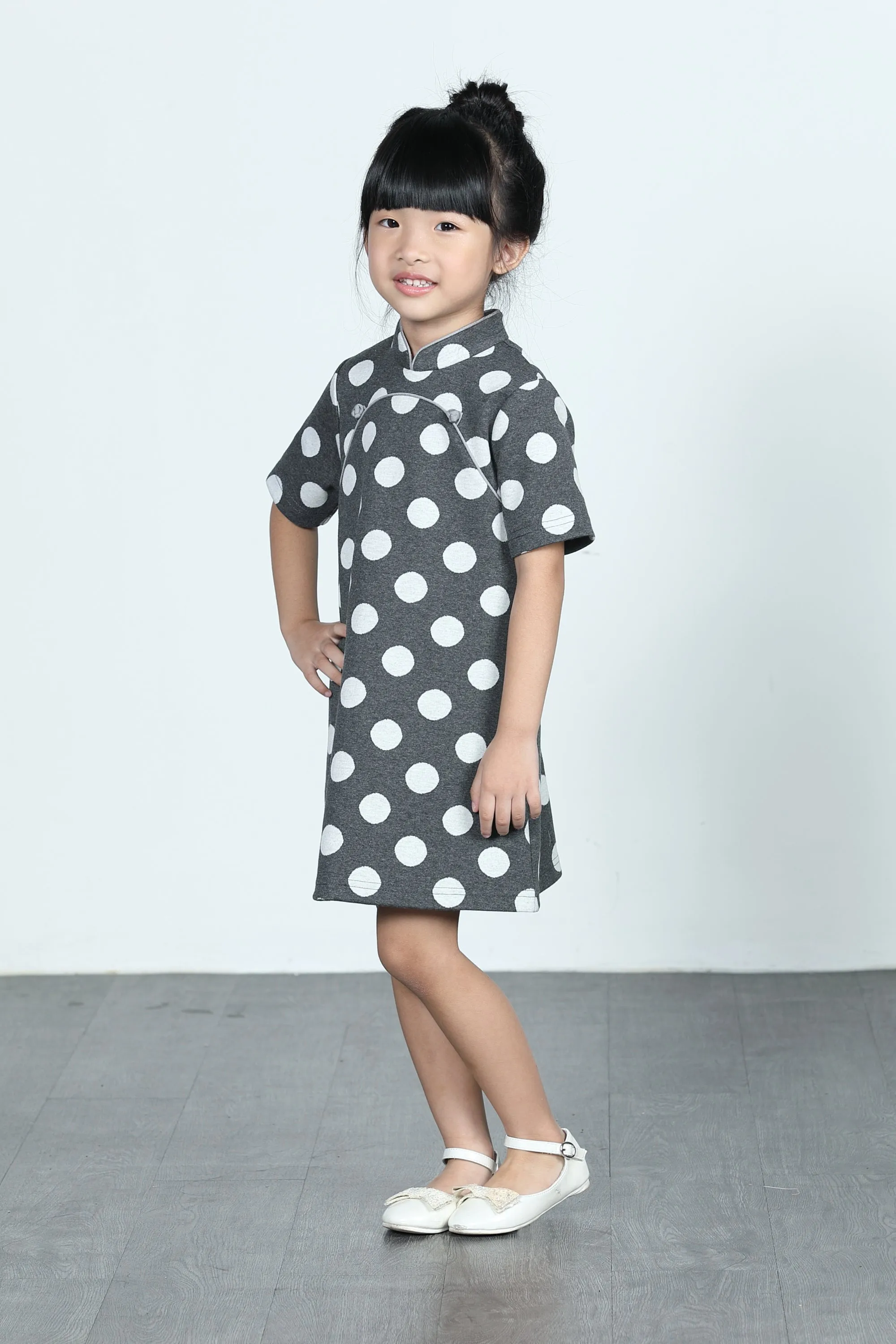 BAMBI Polka Dot Cotton Cheongsam (Grey/ White)