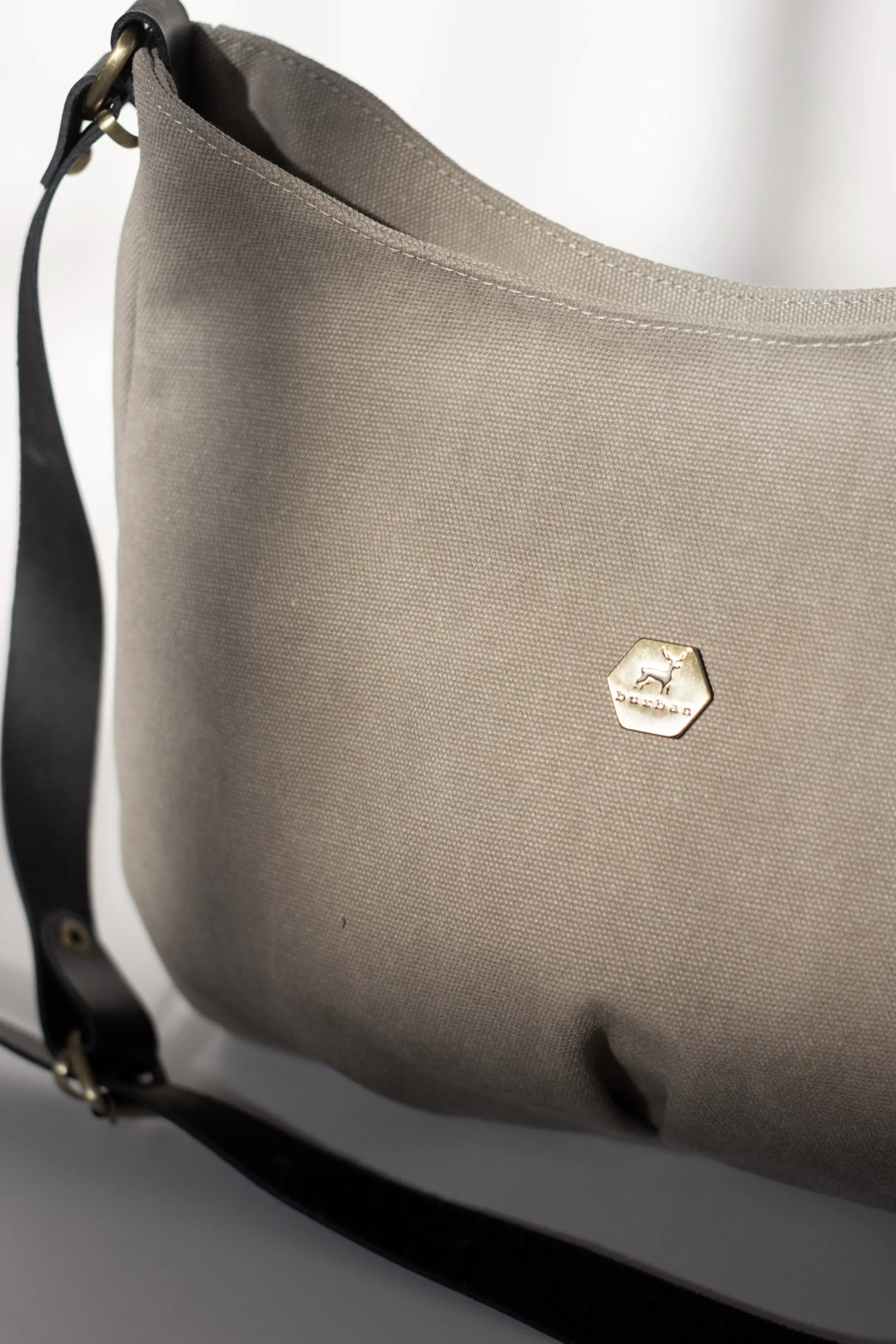 Crossbody Bag Loa Grey Beige