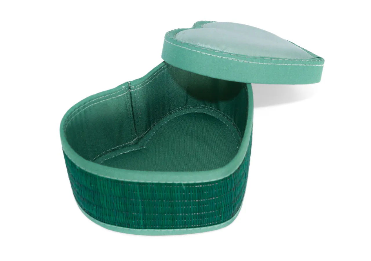 Green heart box