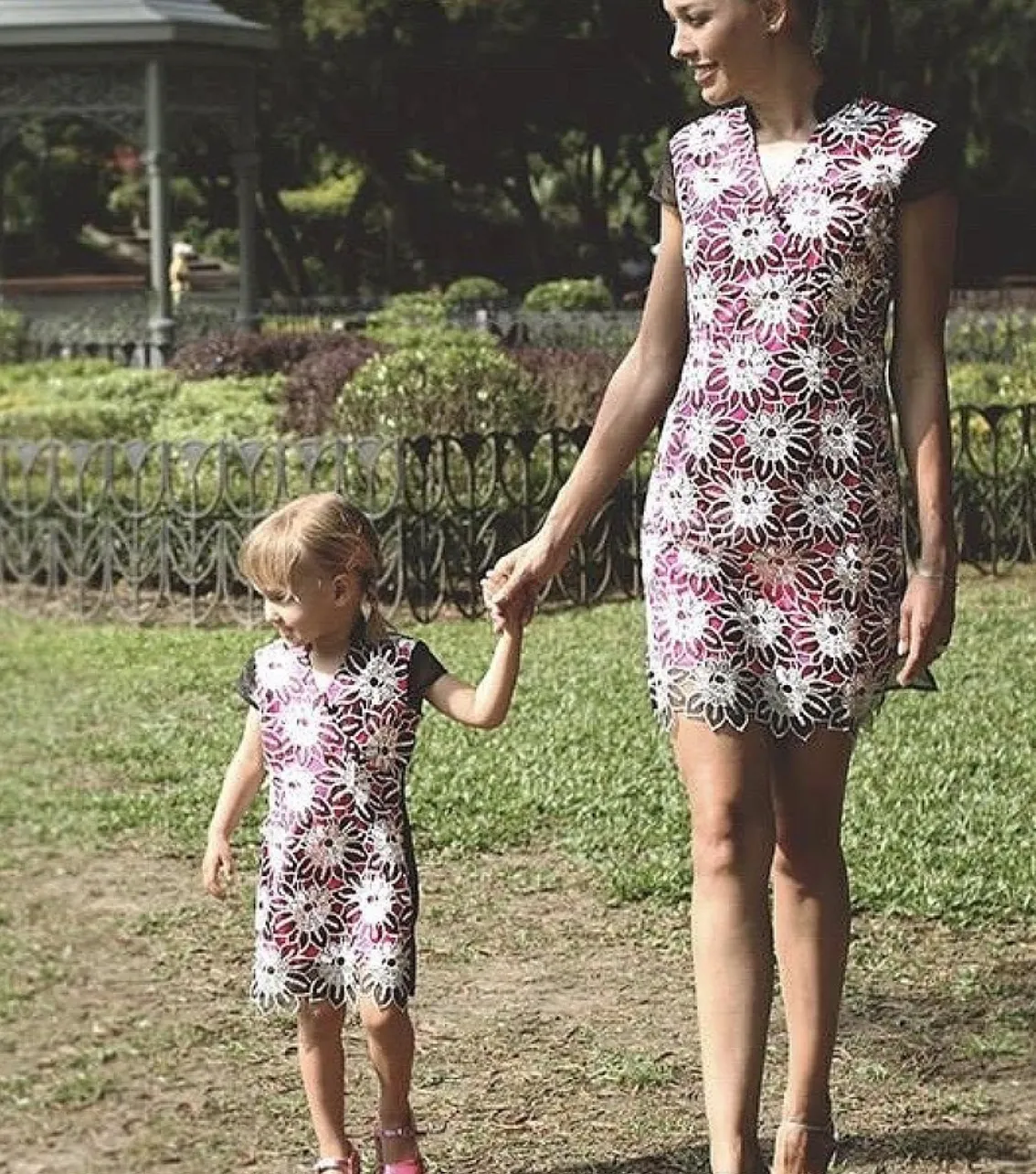 Kids Pink See-Through Qipao With All Over Floral Lace Front Layer
