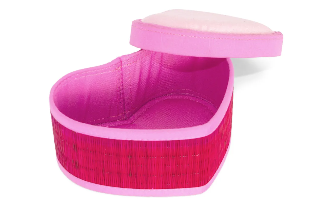 Pink heart box